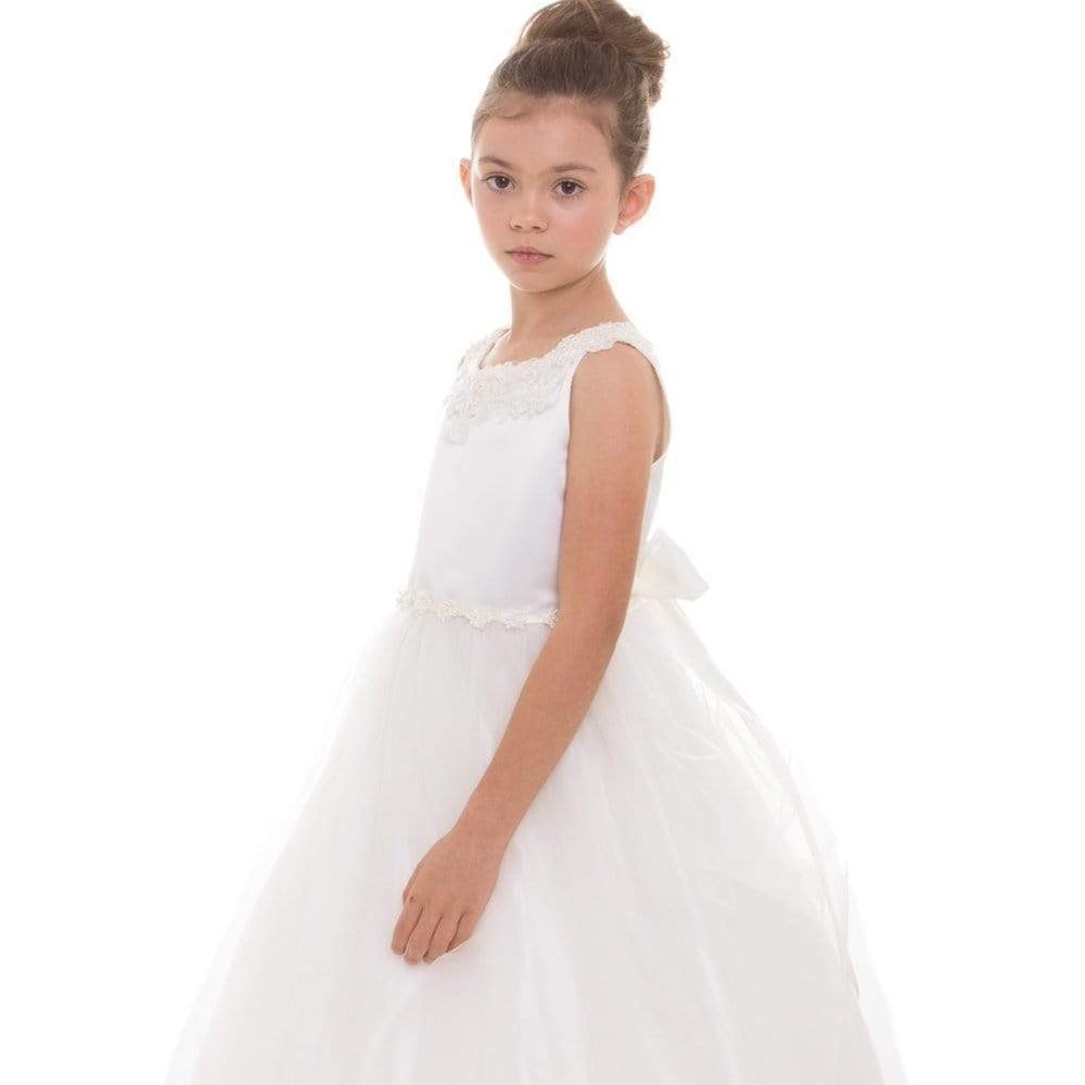 Simple yet elegant dull satin top with tulle skirt dress.